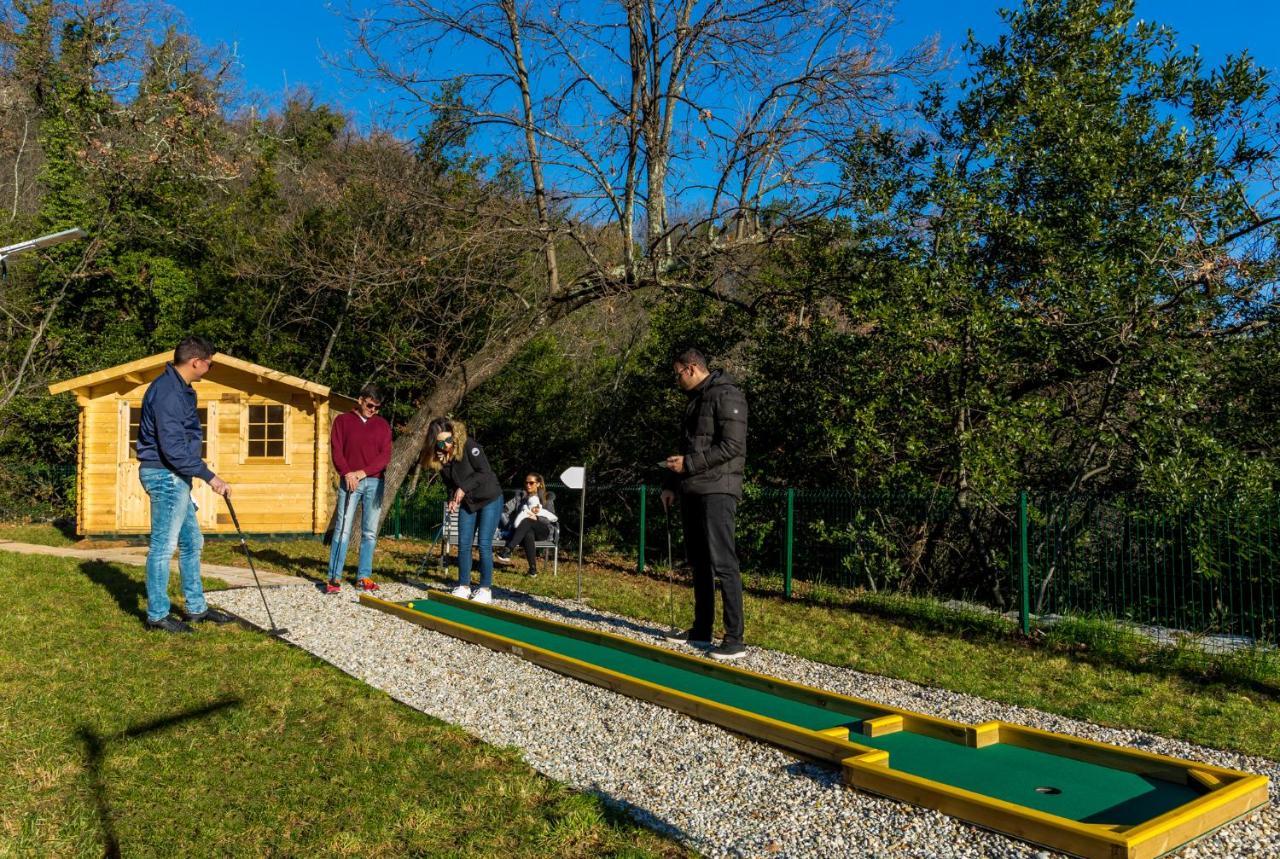 Vila Altavista - Seaview & Relax With Heated Pool & Minigolf Opatija