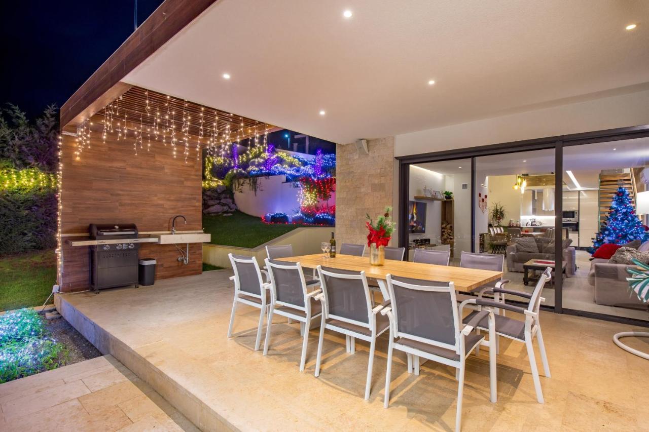 Vila Altavista - Seaview & Relax With Heated Pool & Minigolf