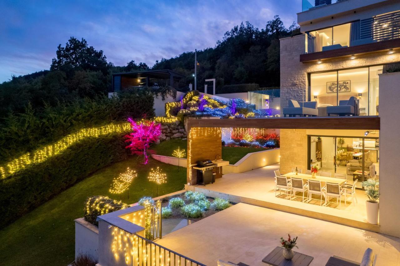 Vila Altavista - Seaview & Relax With Heated Pool & Minigolf *