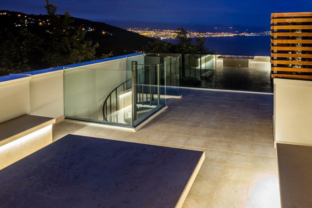 Altavista - Seaview & Relax With Heated Pool & Minigolf Vila