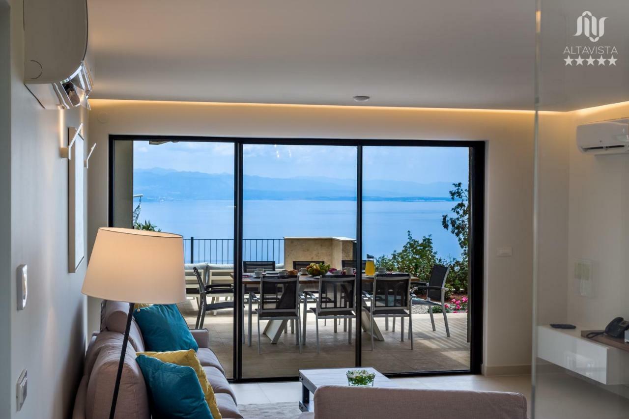 Vila Altavista - Seaview & Relax With Heated Pool & Minigolf *