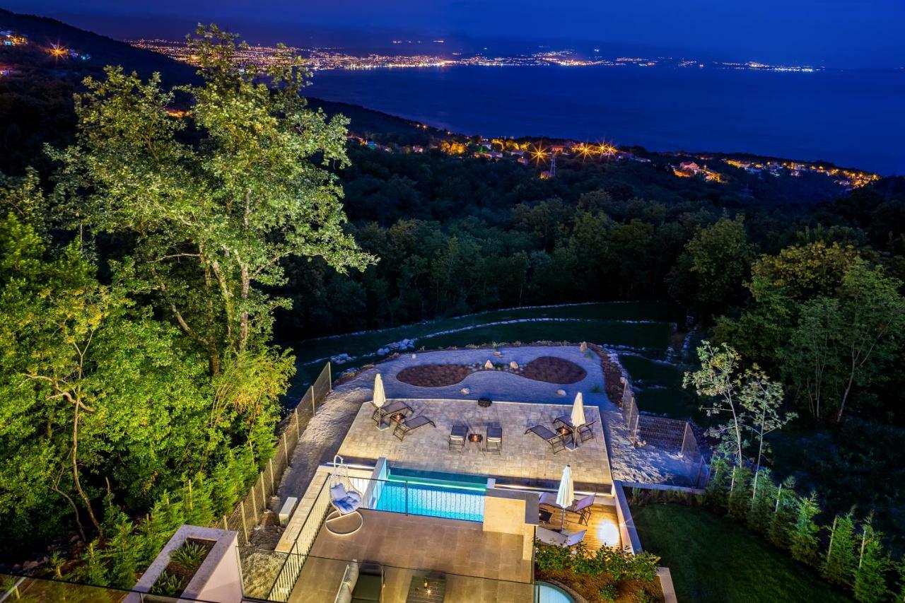 Altavista - Seaview & Relax With Heated Pool & Minigolf