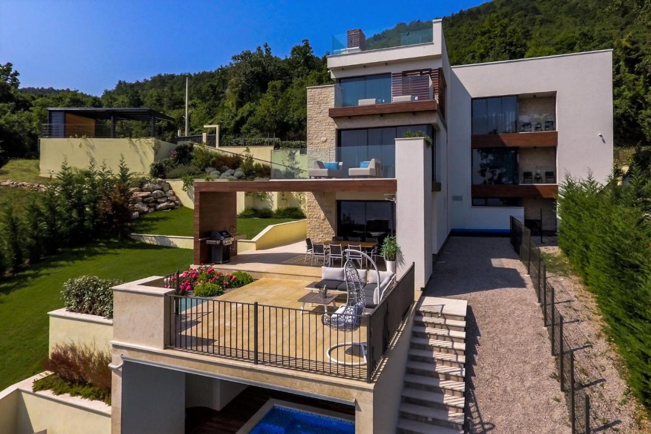 Altavista - Seaview & Relax With Heated Pool & Minigolf Vila *